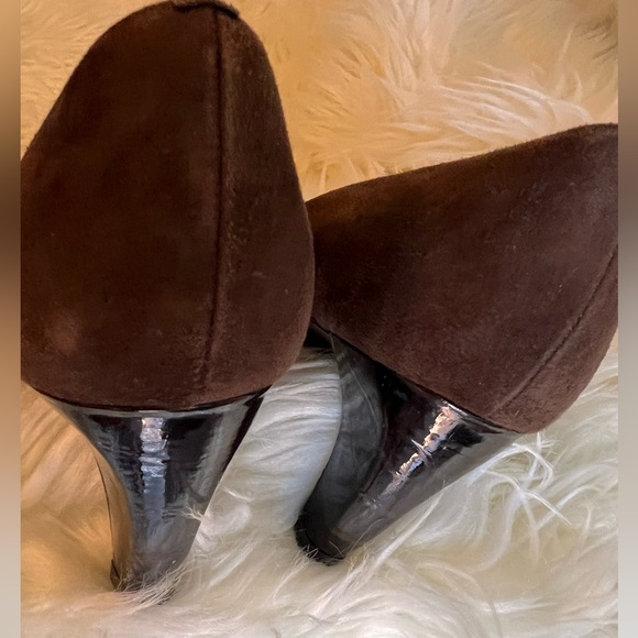 TAHARI - Patten Leather Brown Kitty Heel Mary Jane Style Shoe Sz10 - Picture 7 of 7